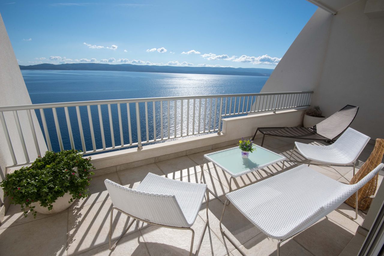 Vela Sollis Image Gallery 20